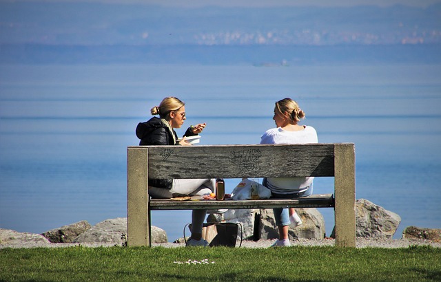 Boundaries, Assertiveness, & Communication: Keys to Healthy Relationships